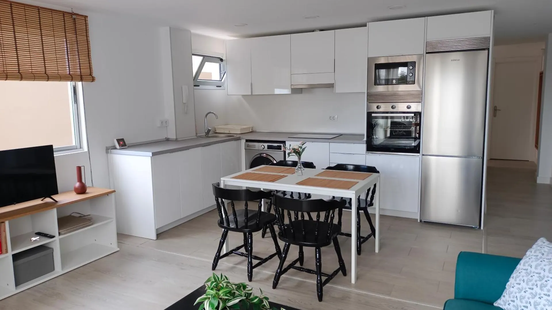 Apartamento Tajinaste Con Vistas Al Mar Y La Montana Y Wifi Gratis Los Realejos