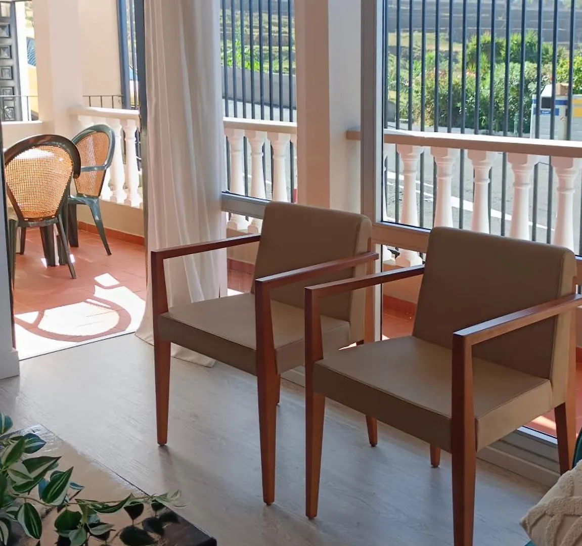 Apartamento Tajinaste Con Vistas Al Mar Y La Montana Y Wifi Gratis Los Realejos Apartment