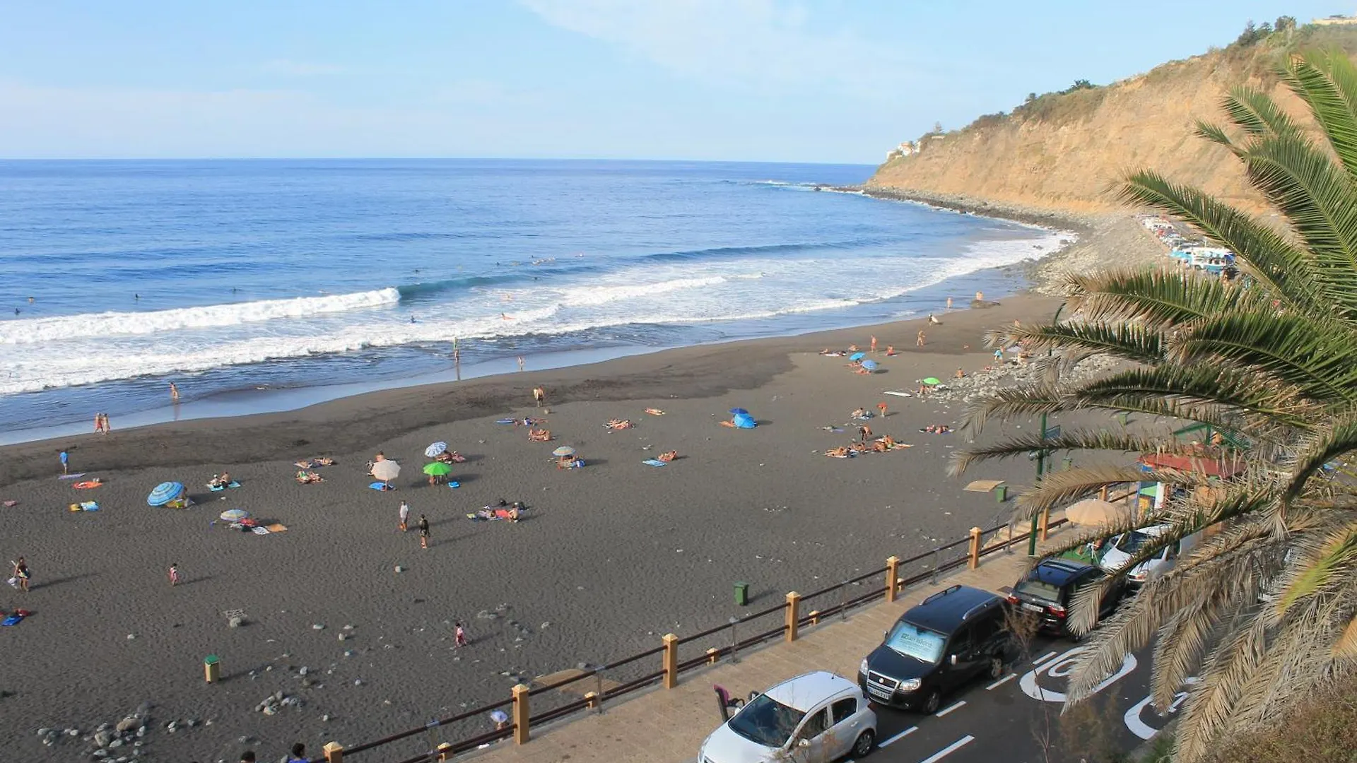 Apartamento Tajinaste Con Vistas Al Mar Y La Montana Y Wifi Gratis Los Realejos 0*,  Spain