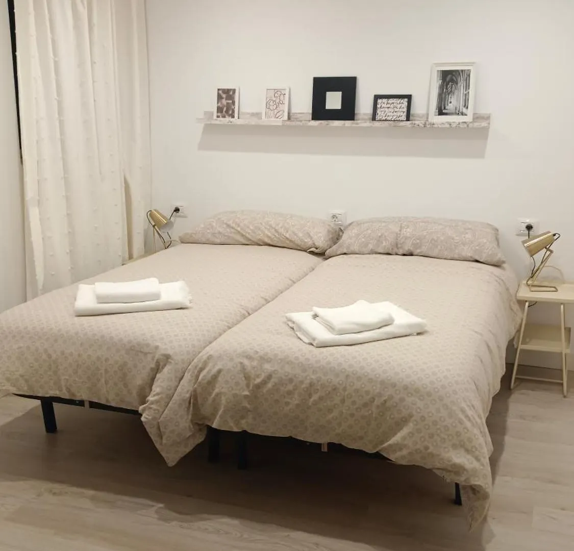 Apartment Apartamento Tajinaste Con Vistas Al Mar Y La Montana Y Wifi Gratis Los Realejos Spain