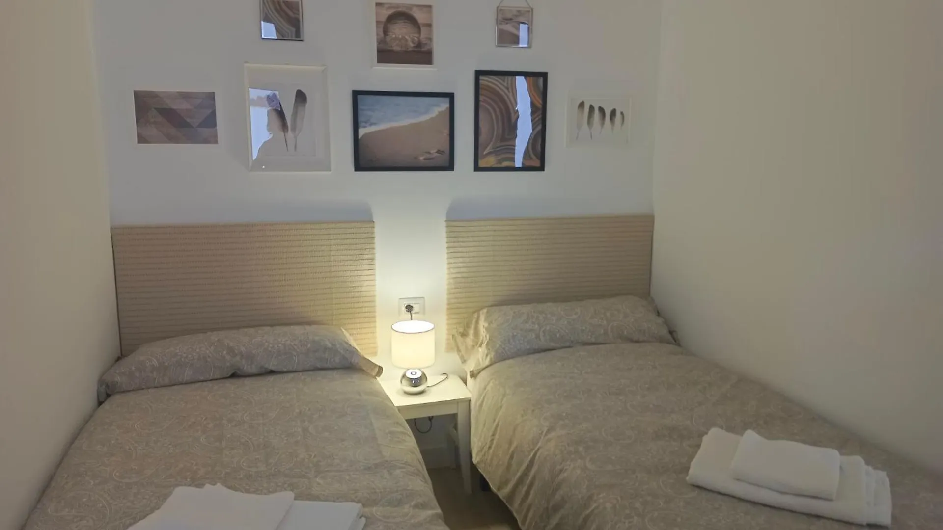 Apartamento Tajinaste Con Vistas Al Mar Y La Montana Y Wifi Gratis Los Realejos Apartment