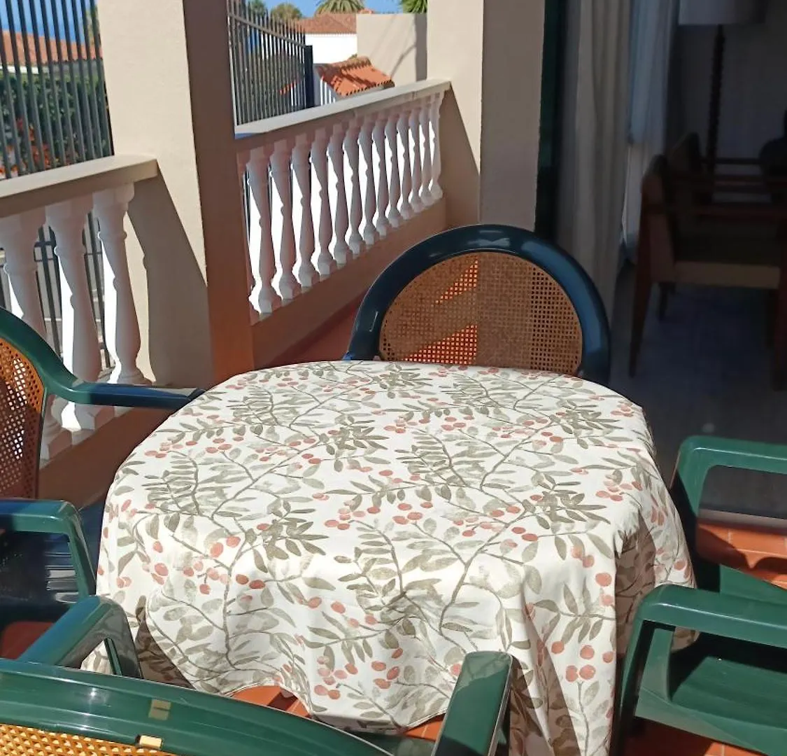 Apartamento Tajinaste Con Vistas Al Mar Y La Montana Y Wifi Gratis Los Realejos Apartment